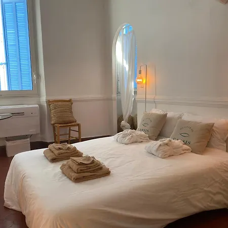 Click! Casa Lamartine Fabulous Ideal Location Walk To All!!! Daire
